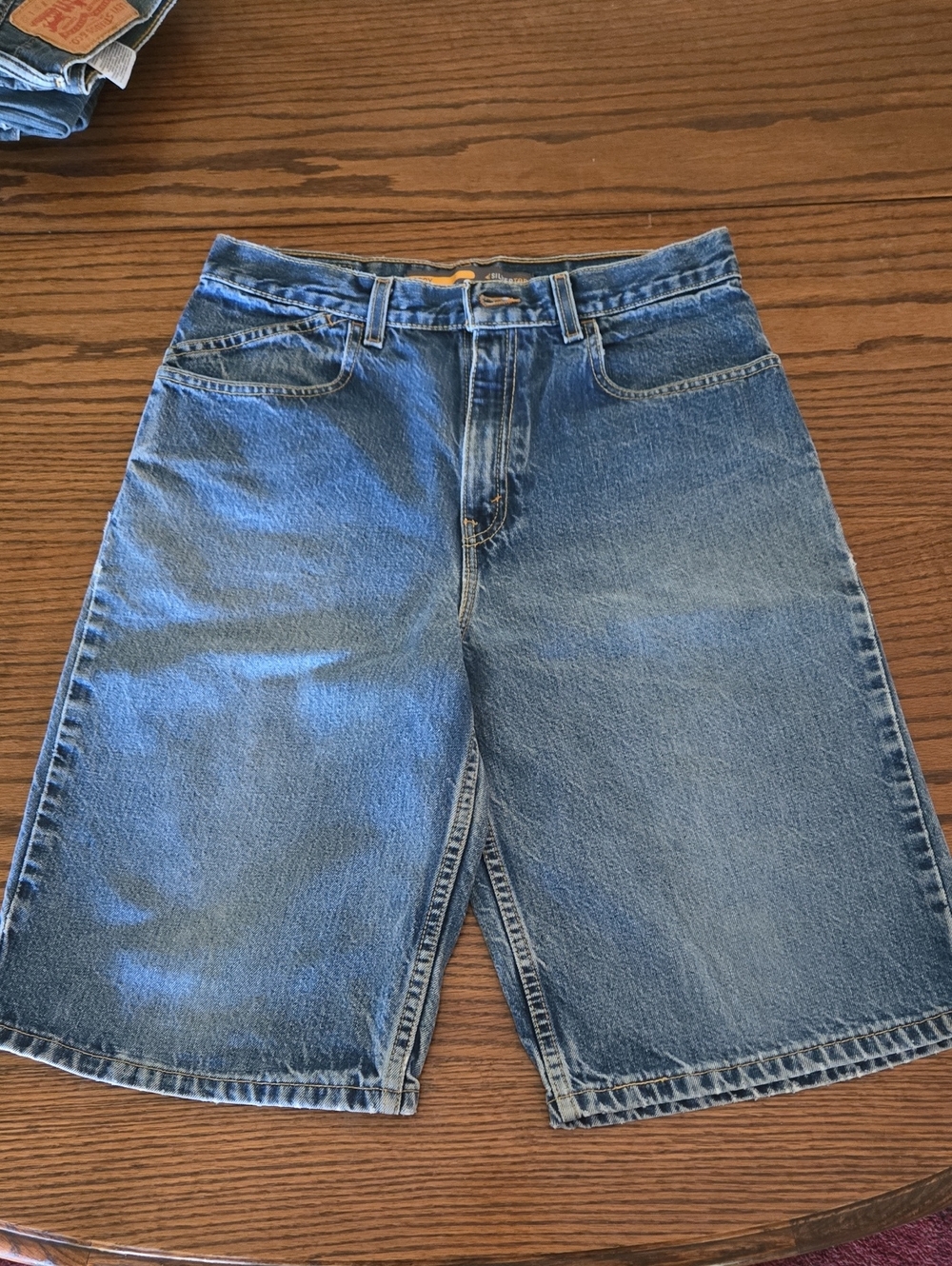 SilverTab Men’s Light Blue Denim Baggy Jean Shorts Size 28